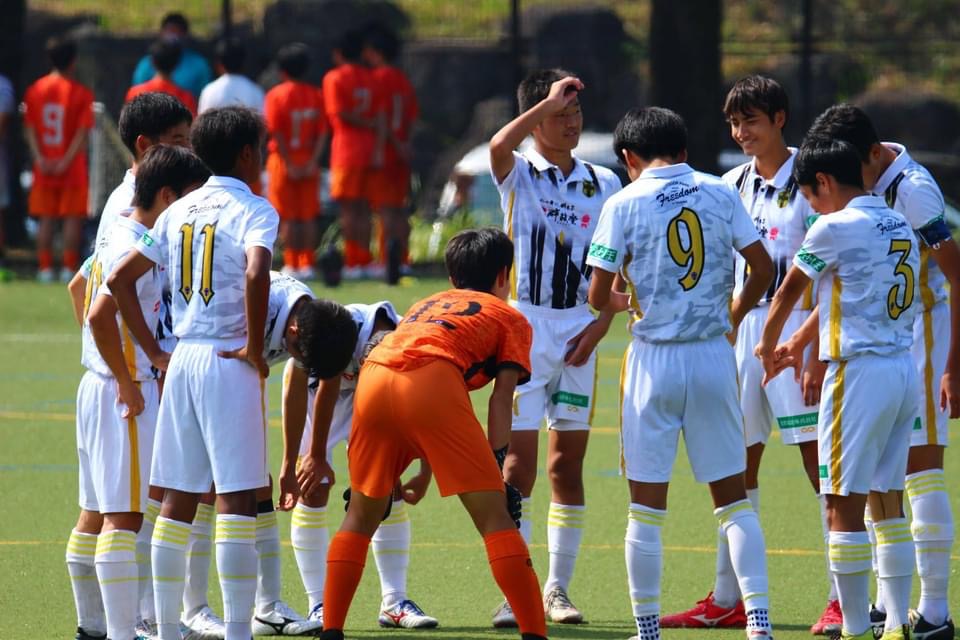 B6DF6F4E 4D98 4DE3 837D 8E6C1FB70020